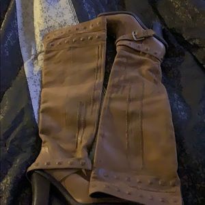 Tan boots